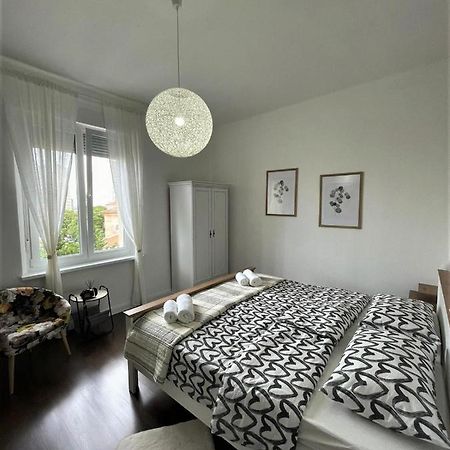 Sea Flower Apartment غييكا المظهر الخارجي الصورة