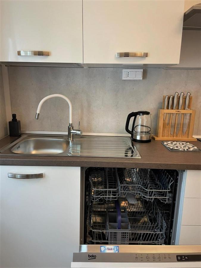 Sea Flower Apartment غييكا المظهر الخارجي الصورة