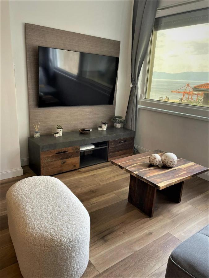 Sea Flower Apartment غييكا المظهر الخارجي الصورة